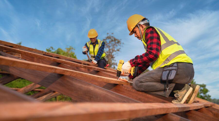 Expert flood damage restoration services in Darrouzett, TX